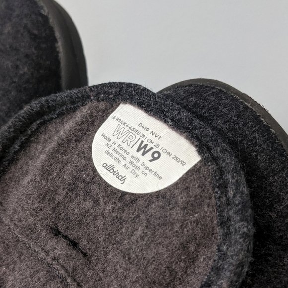 Allbirds Merino Wool Runners Natural Black/Gray 9 - Picture 7 of 9